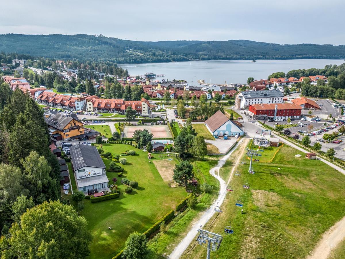 Hotel Slunecna Louka Липно-над-Влтавой Экстерьер фото