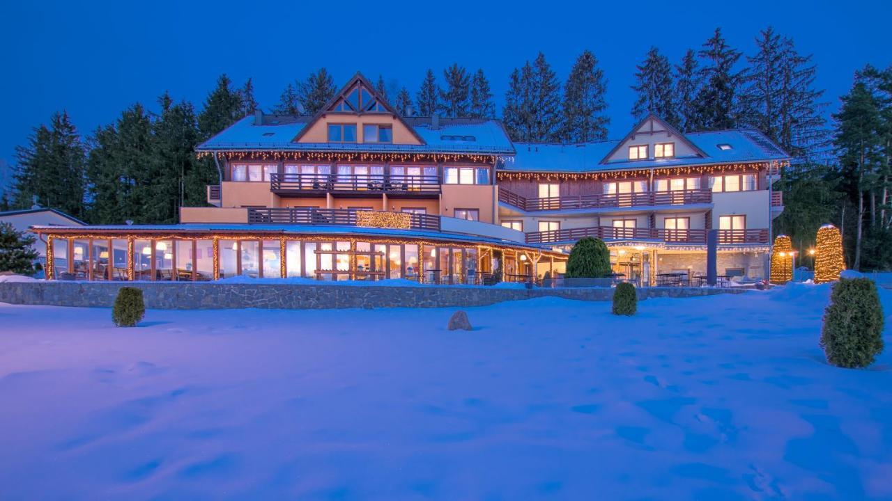 Hotel Slunecna Louka Липно-над-Влтавой Экстерьер фото